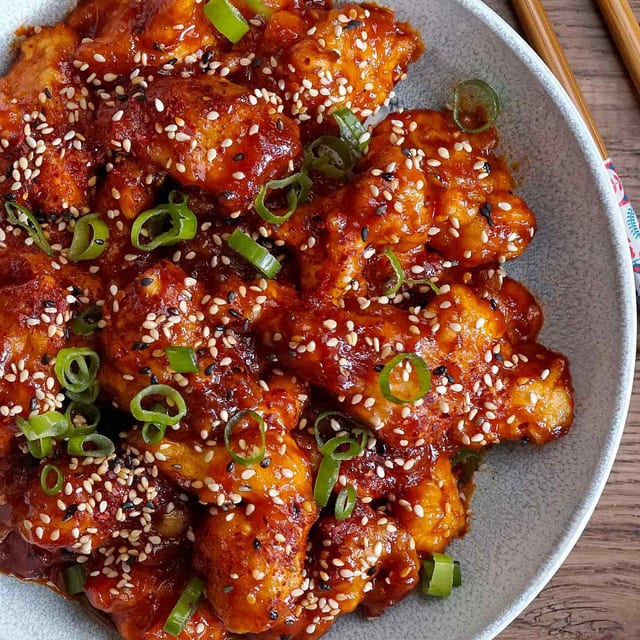Korean Chicken Rice Bowl.